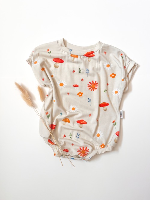 Cozy Tee Romper - Mushroom Daisies 6-9m
