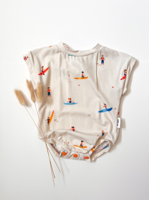 Cozy Tee Romper - Surfers (Newborn)
