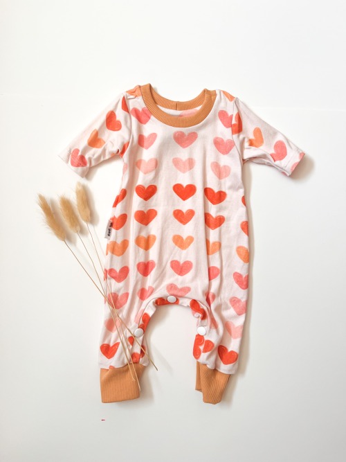 Playsuit Romper -Hearts (Preemie)