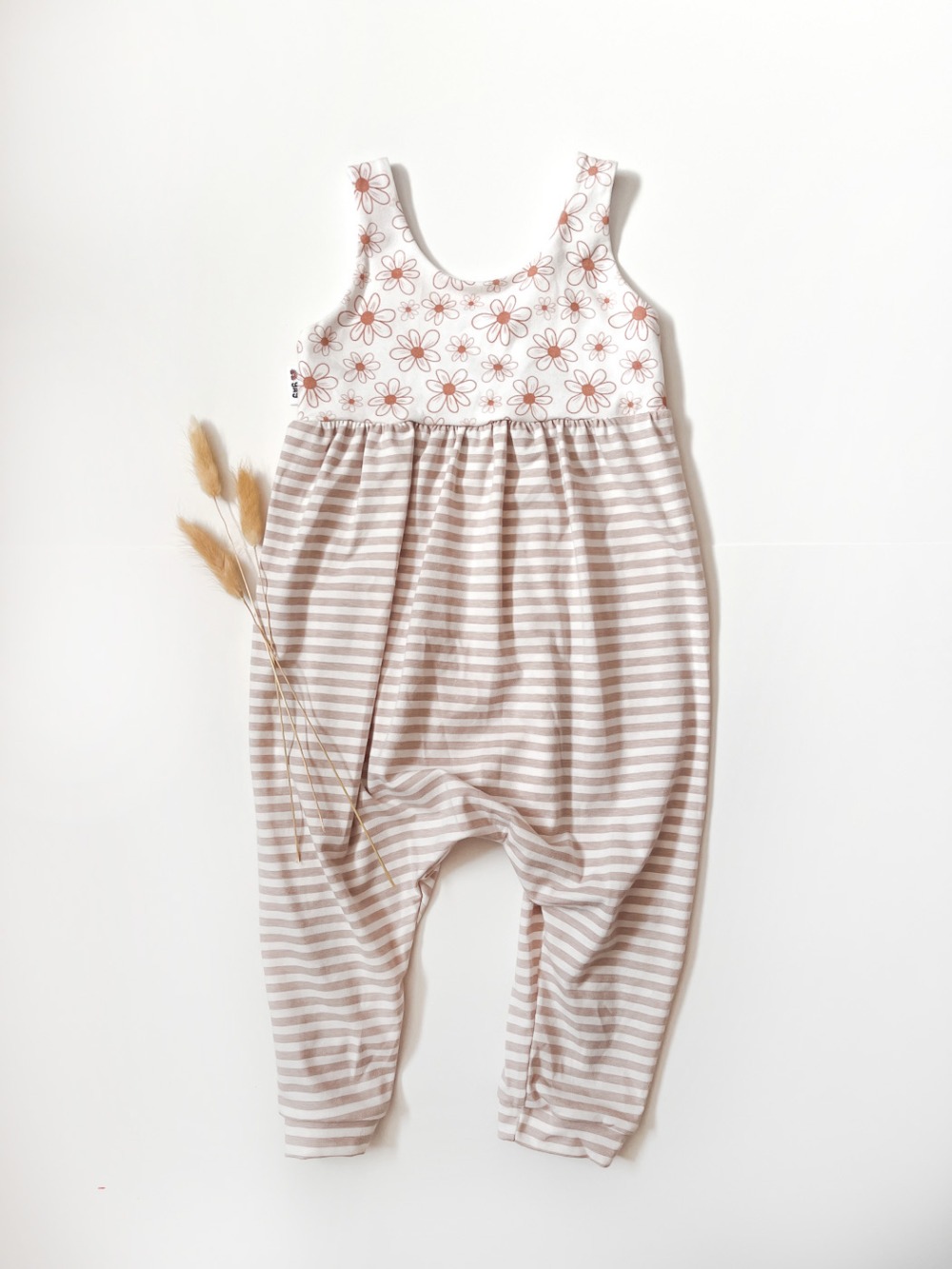 Napa Romper - Daisy Stripes 12-18m