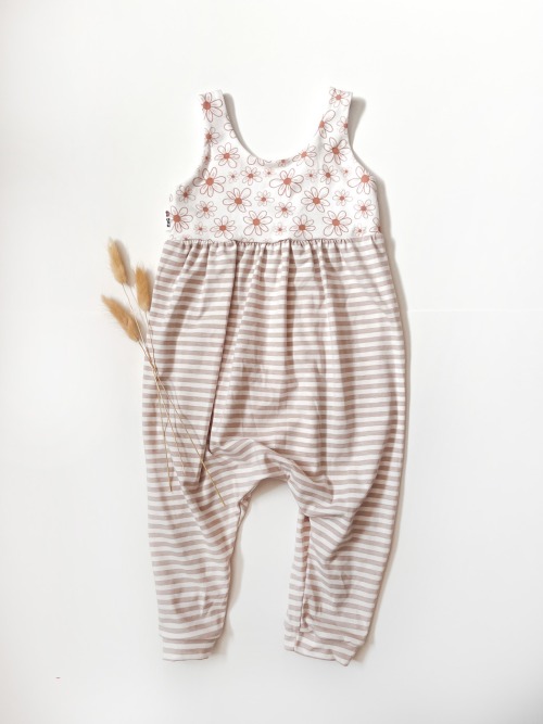 Napa Romper - Daisy Stripes 12-18m