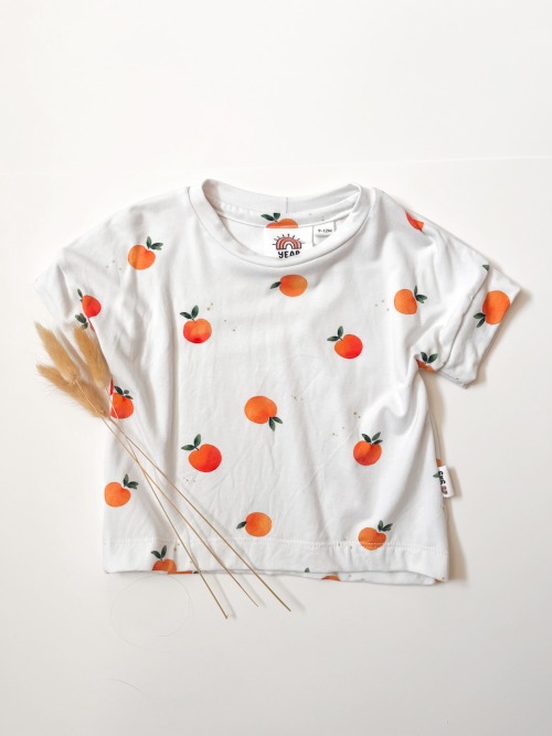 Cozy Tee - Watercolour Peaches 9-12m