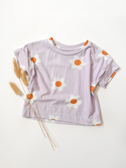 Cozy Tee - Lilac Daisies 3-6m