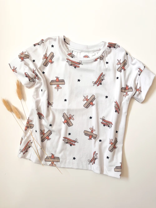 Cozy Tee - Airplanes 5T