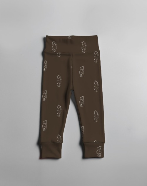 LeggingsFlatlay -BrownSketchyPooh