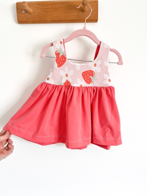 Strawberry Daisy Tunic Top (4T)
