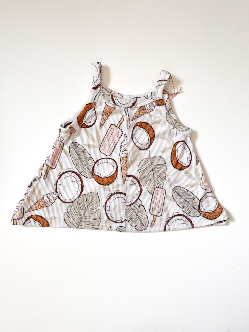 Coconut Treats Swing Top (2T)
