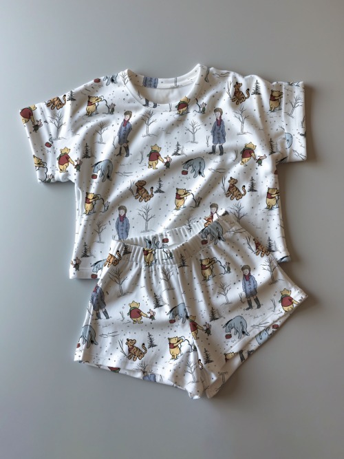 Winter Women’s Sleepy Set - Winter Pooh