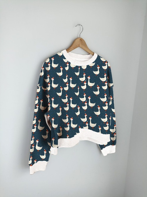 Winter Women’s Boxy Sweatshirt - Silly Goose Christmas