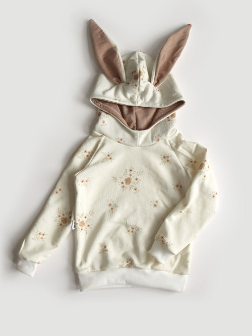 Floral Moth Bunny Hoodie (4-5Y)