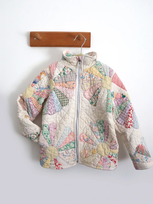 Pastel Dresden Quilt Jacket - Vintage Kids Coat (6-8Y)