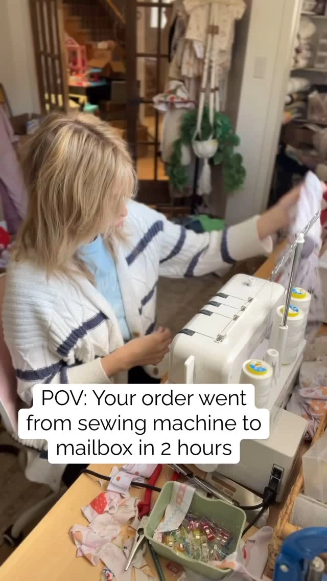 You thought you were just placing an order.
I saw it as a personal challenge. 🧵💨
⁠
From cutting table to post office in under 2 hours… because this mama doesn’t mess around.
⁠
Handmade? Always. Last minute? Sometimes. Worth it? Absolutely. 😎
⁠
Support small, get big energy. ✌️